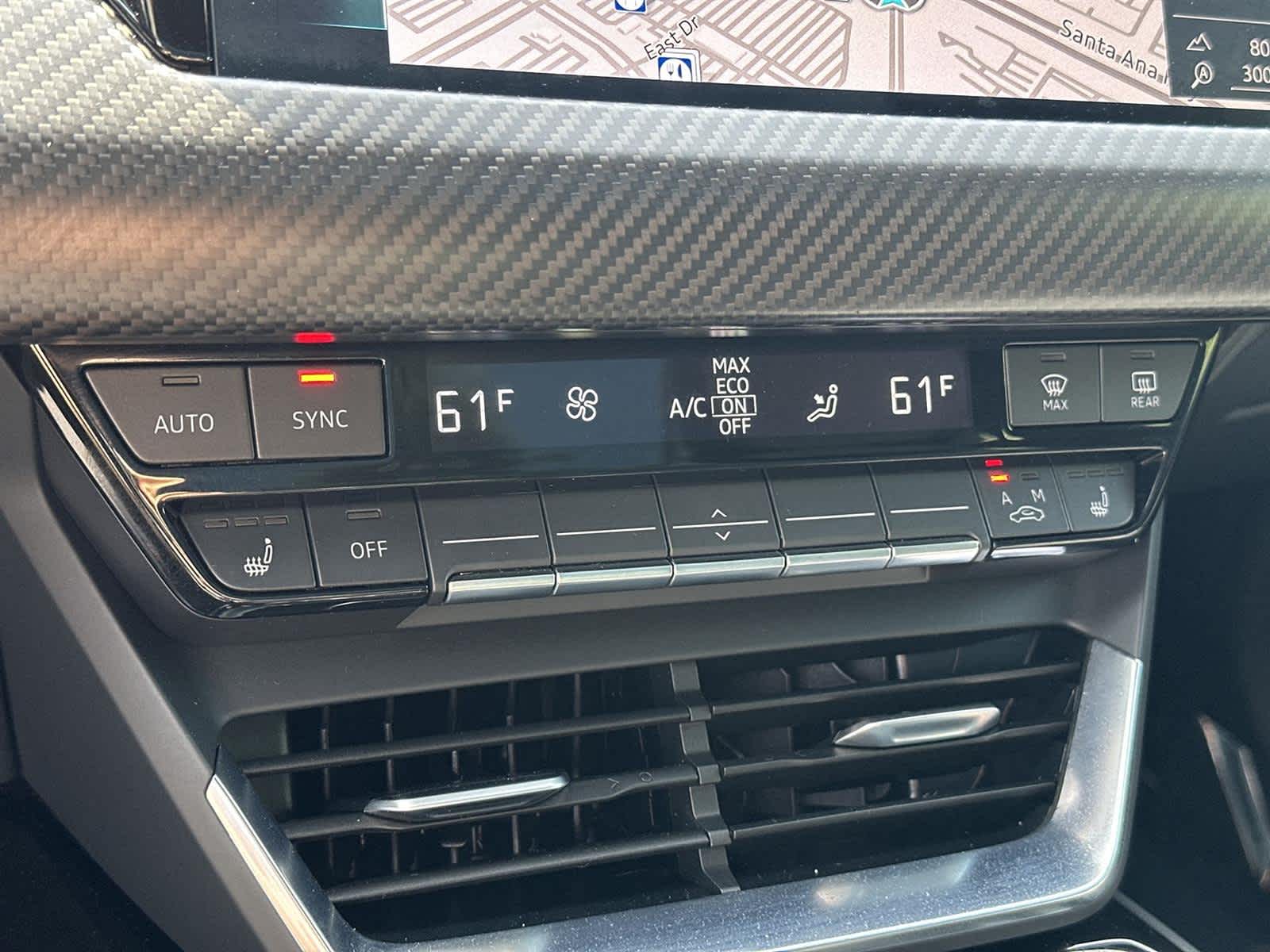 Thumbnail: 2022 Audi e-tron GT - 27