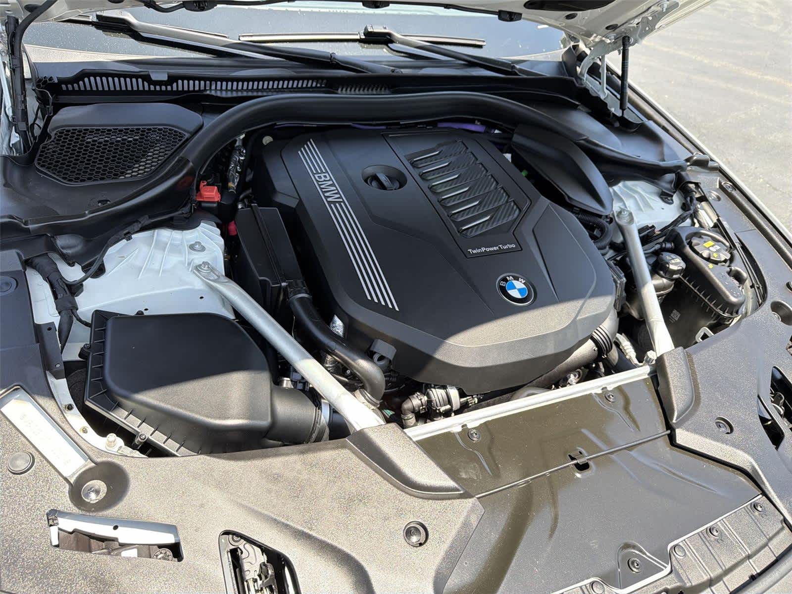 Thumbnail: 2023 BMW 5 Series - 10