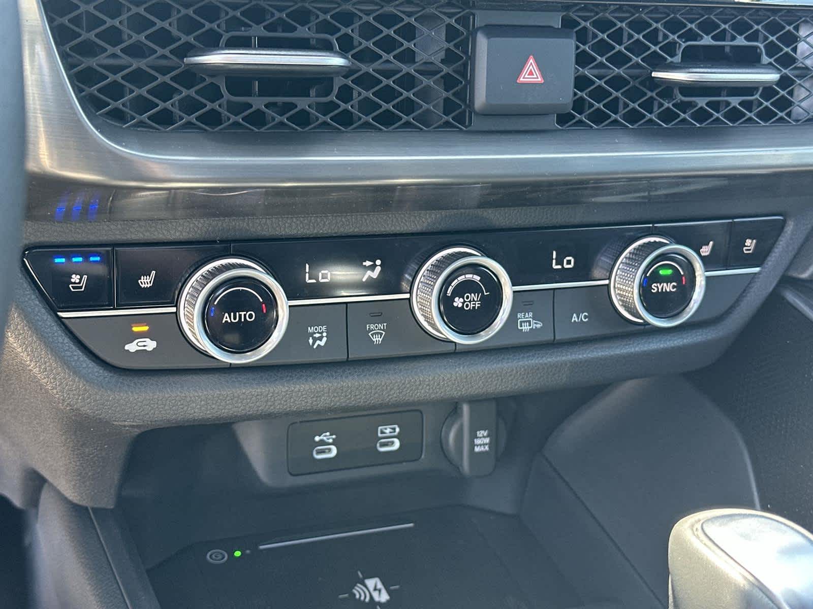 Thumbnail: 2025 Acura ADX - 25