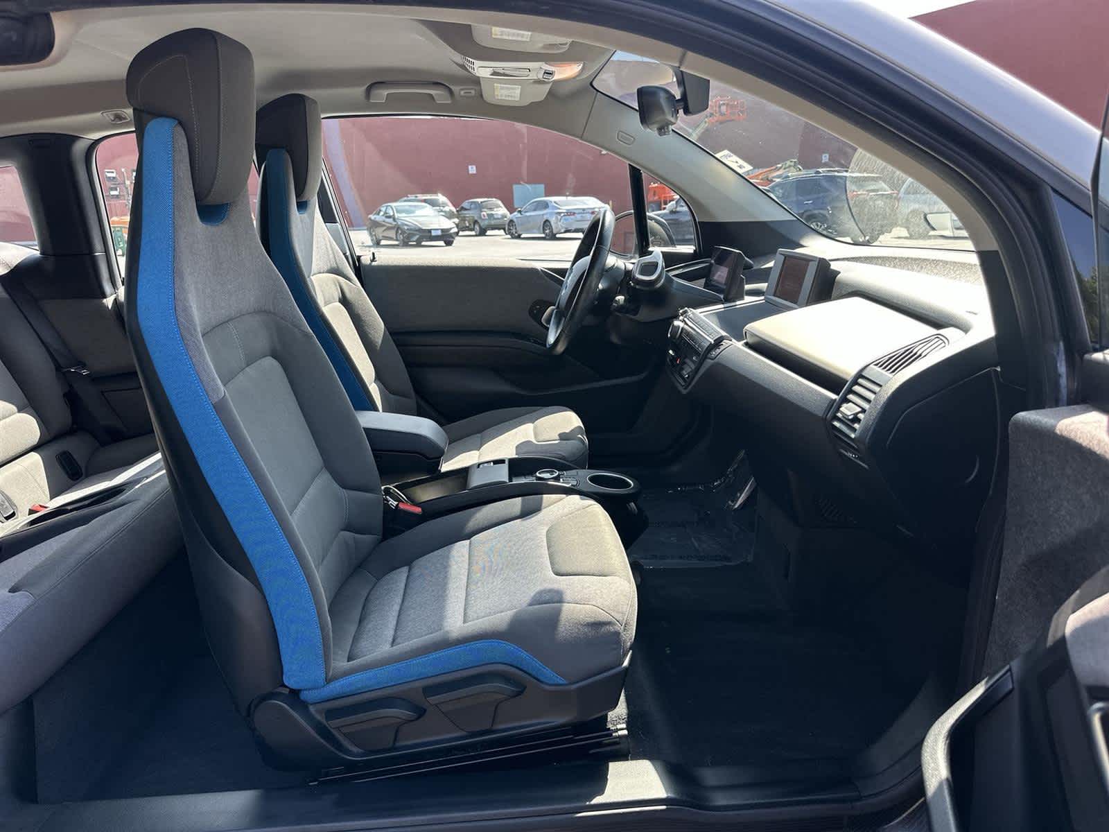 Thumbnail: 2017 BMW i3 - 14