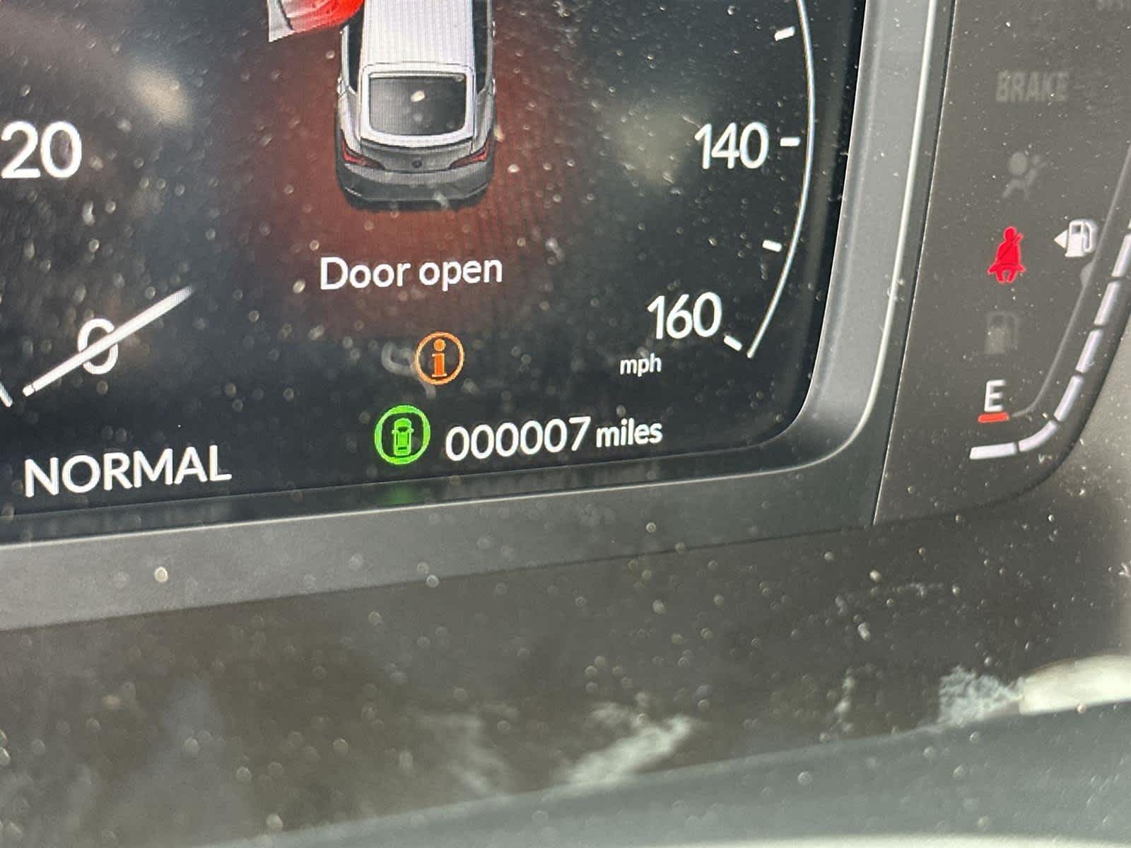 Thumbnail: 2025 Acura Integra - 18