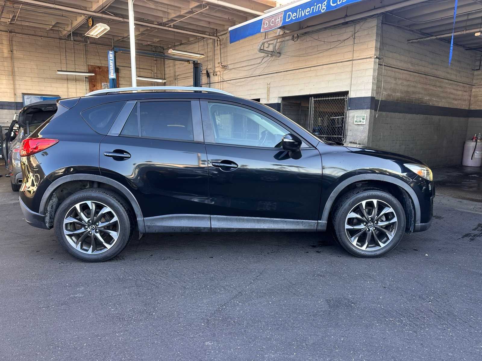 Thumbnail: 2016 Mazda CX-5 - 6