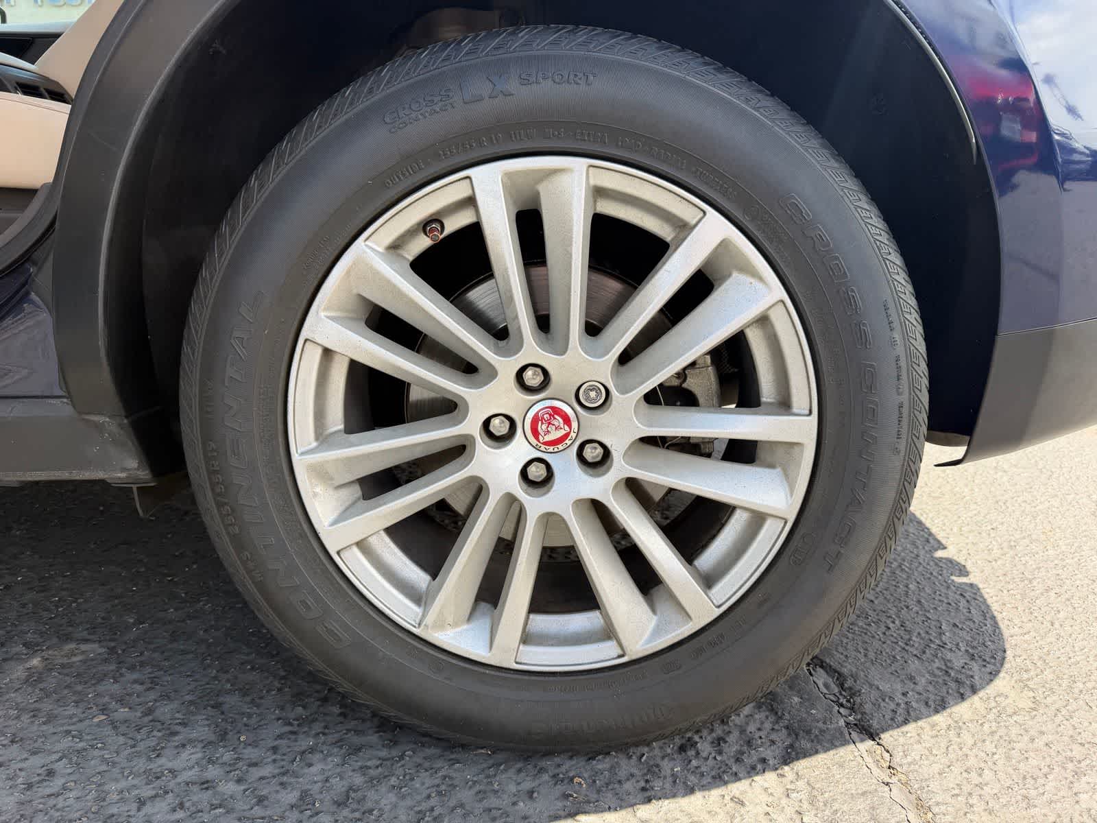 Thumbnail: 2017 Jaguar F-Pace - 13