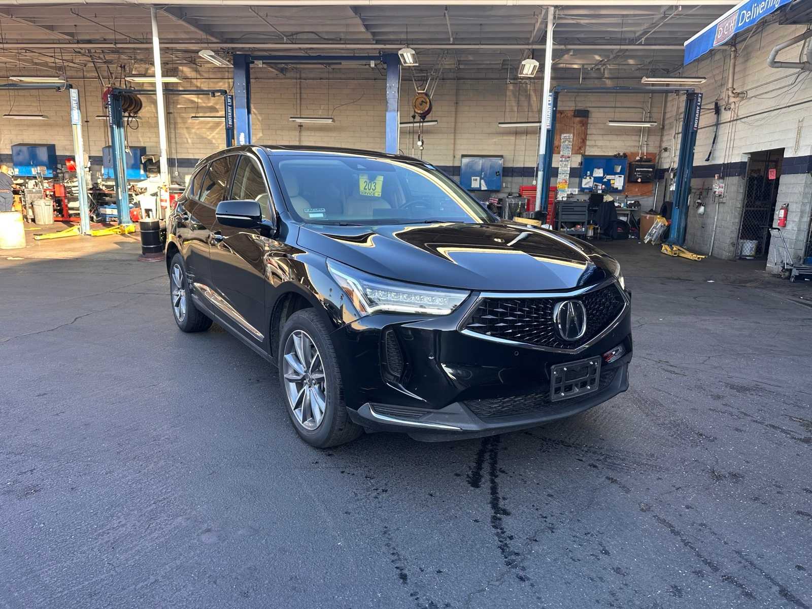 Thumbnail: 2023 Acura RDX - 7
