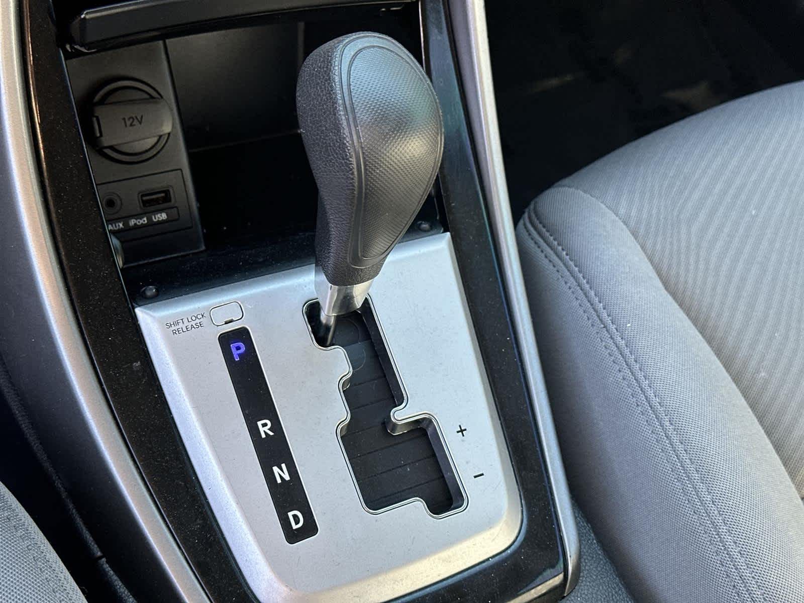 Thumbnail: 2011 Hyundai Elantra - 18