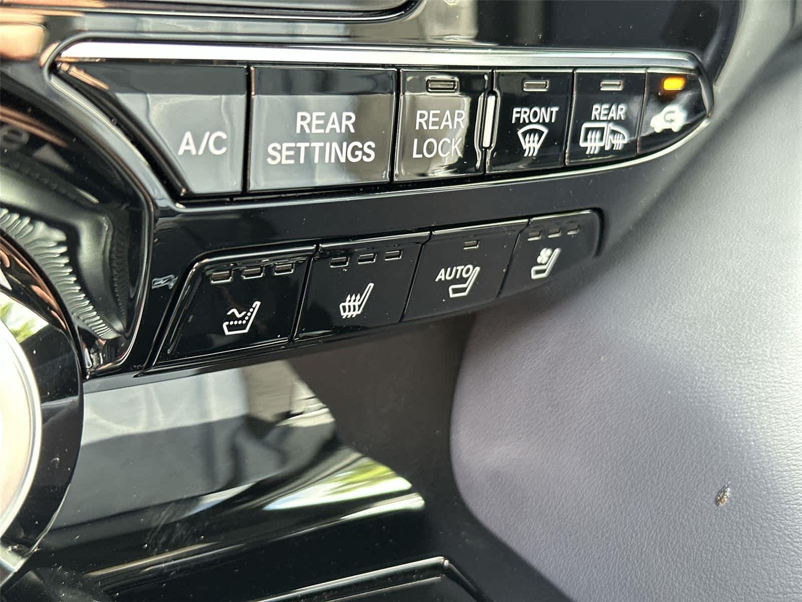 Thumbnail: 2026 Acura MDX - 26