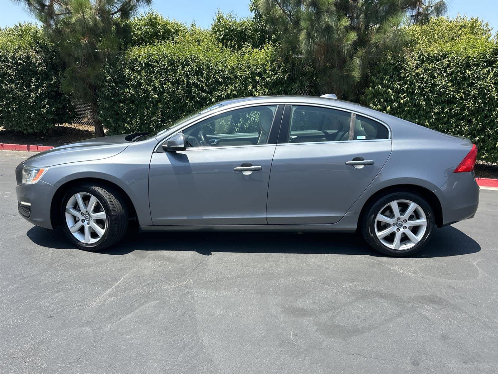Thumbnail: 2016 Volvo S60 - 3