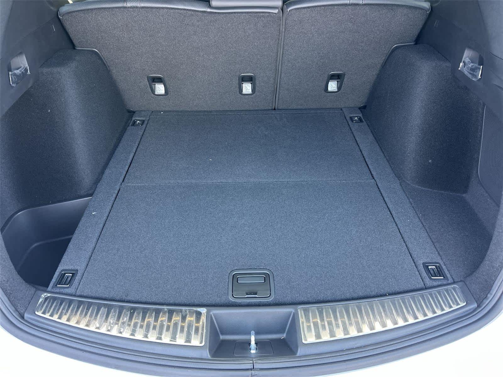 Thumbnail: 2026 Acura RDX - 20