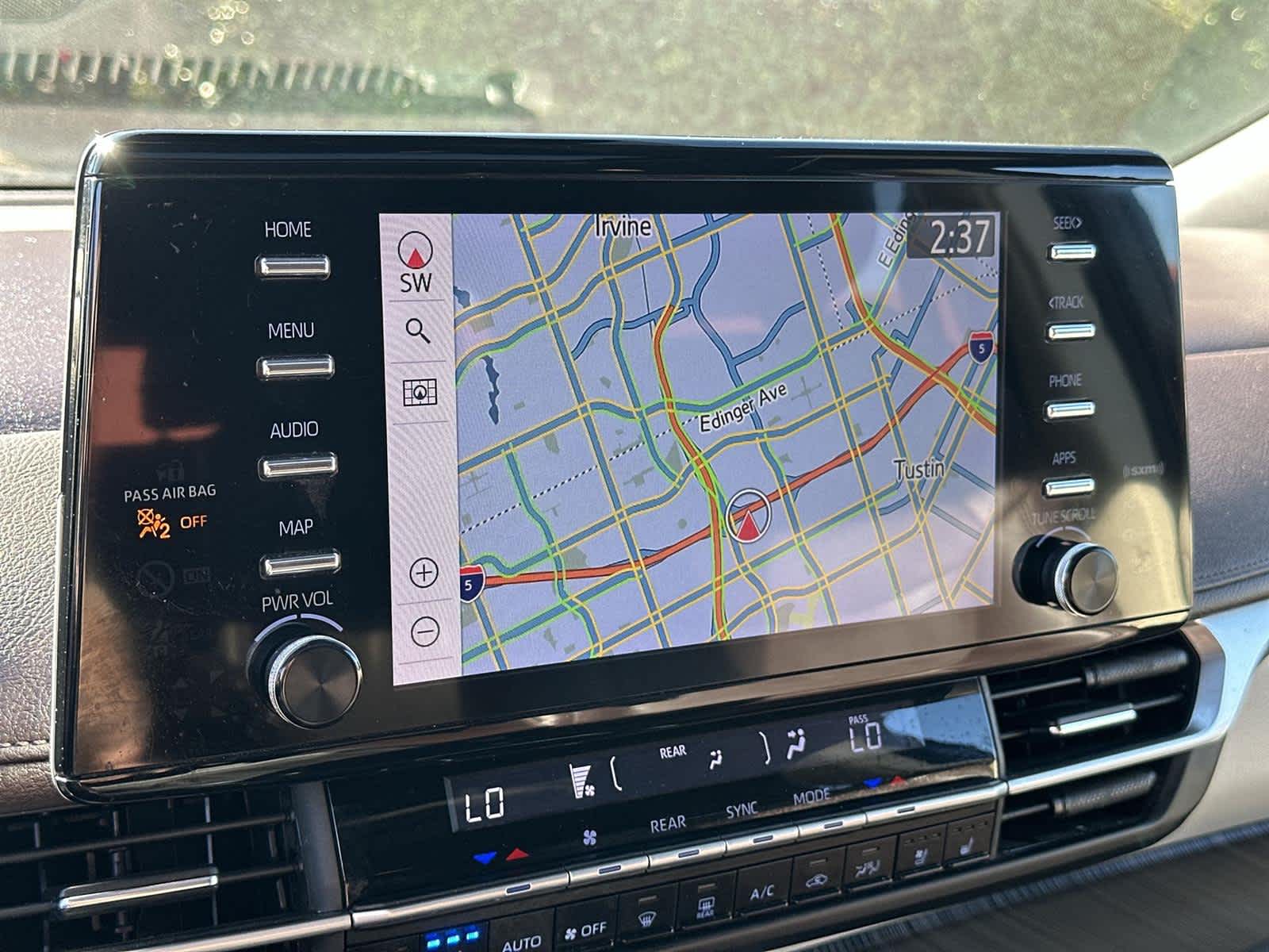 Thumbnail: 2023 Toyota Sienna - 16