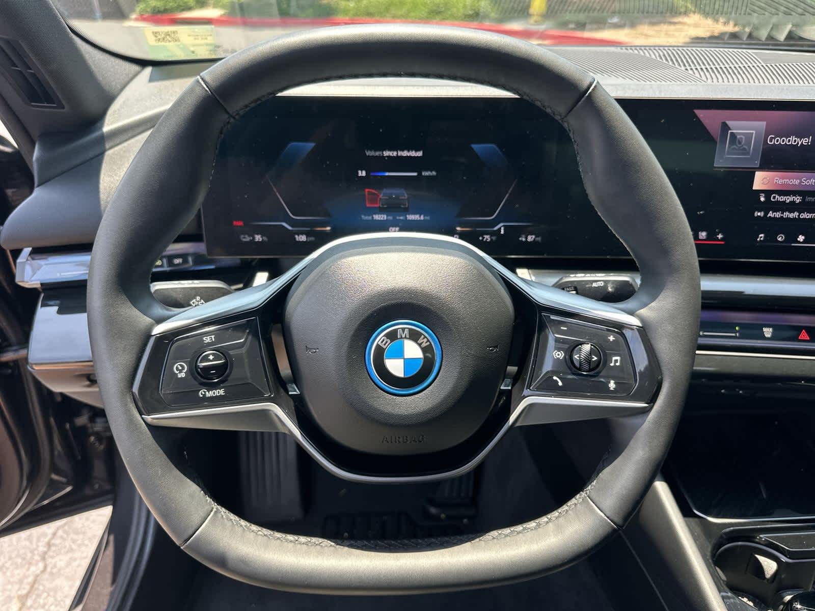 Thumbnail: 2024 BMW i5 - 15