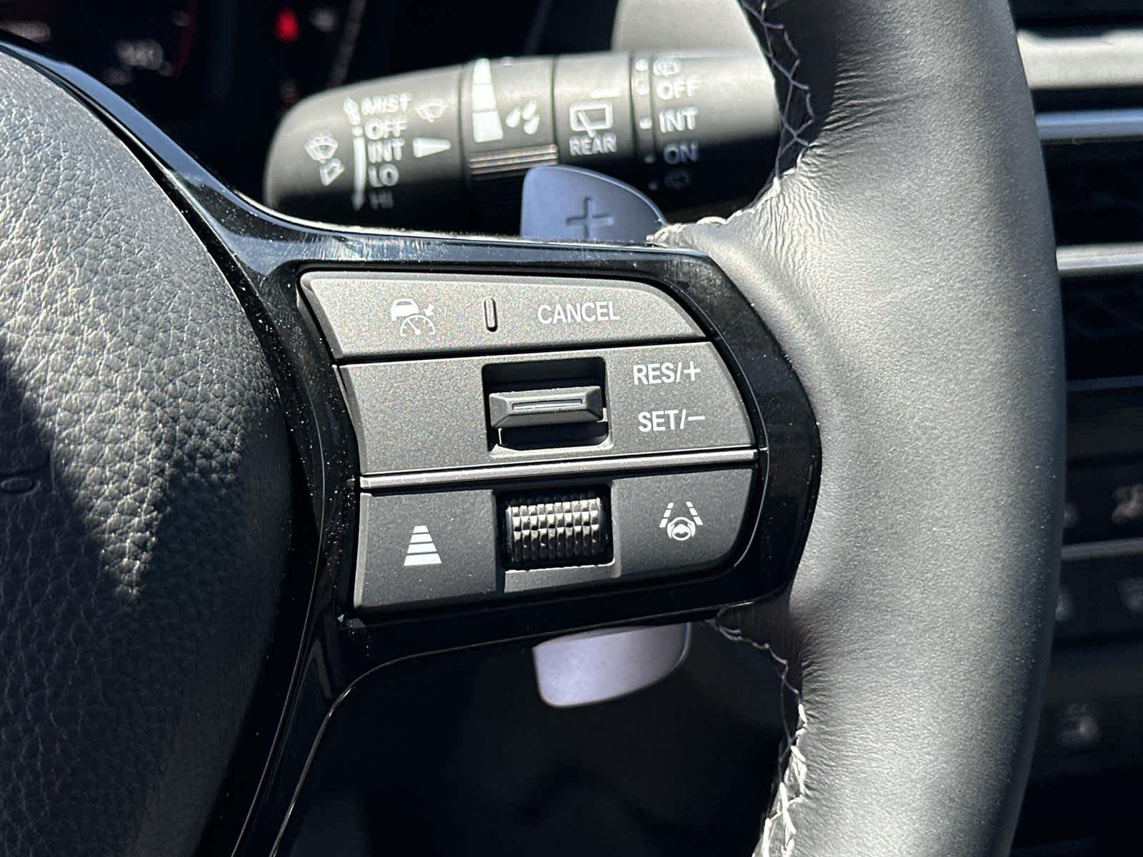 Thumbnail: 2025 Acura ADX - 23
