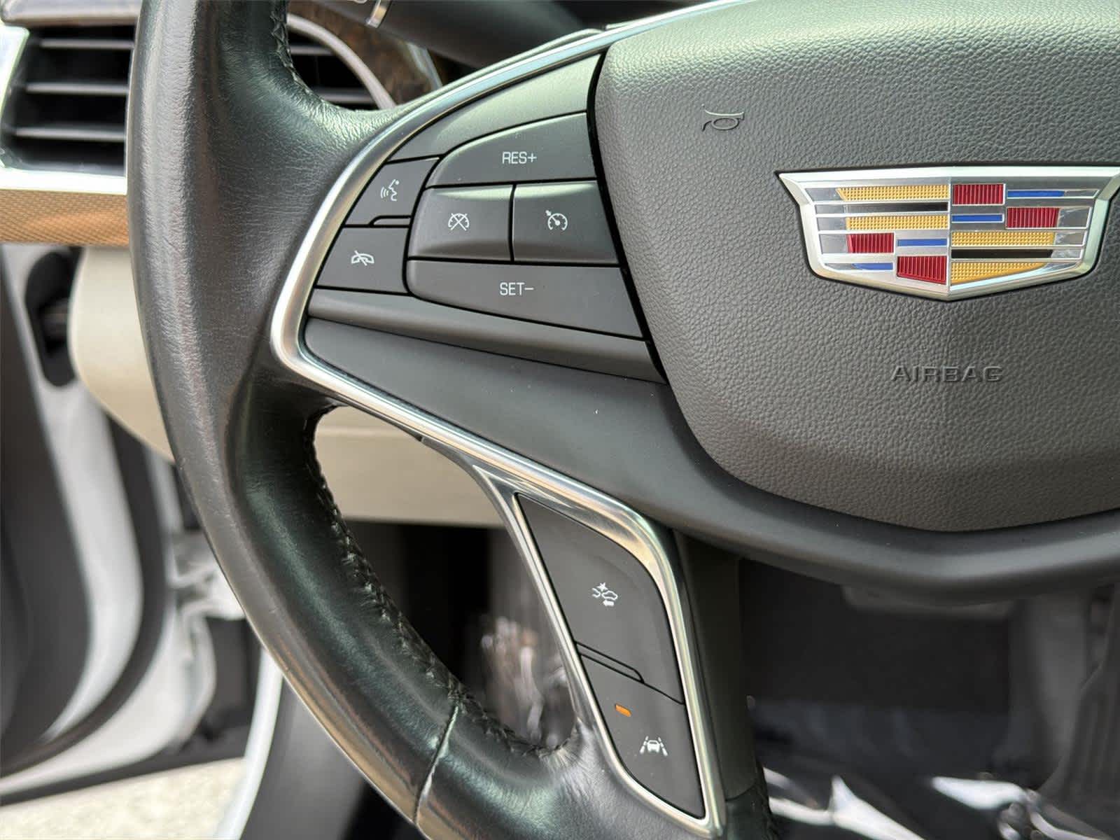 Thumbnail: 2018 Cadillac CT6 - 34