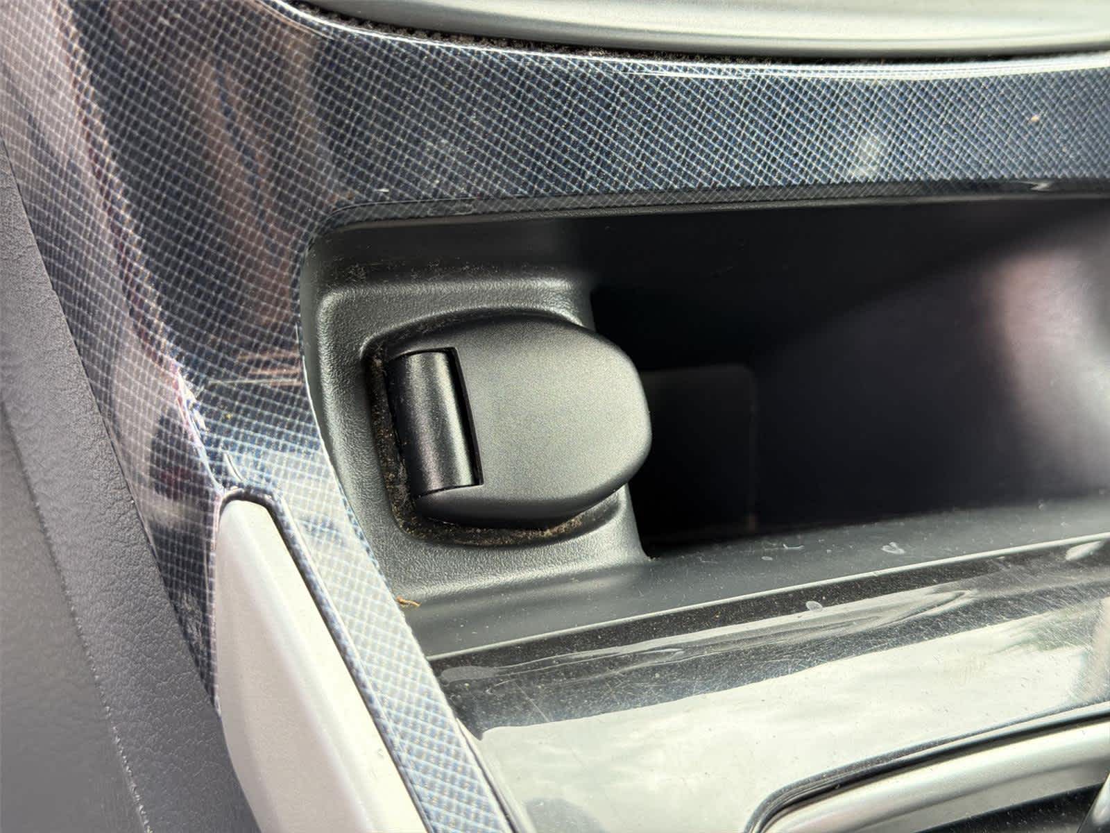 Thumbnail: 2019 Nissan Sentra - 37