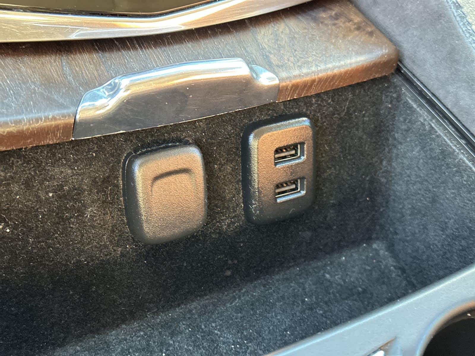 Thumbnail: 2016 Cadillac Escalade - 27