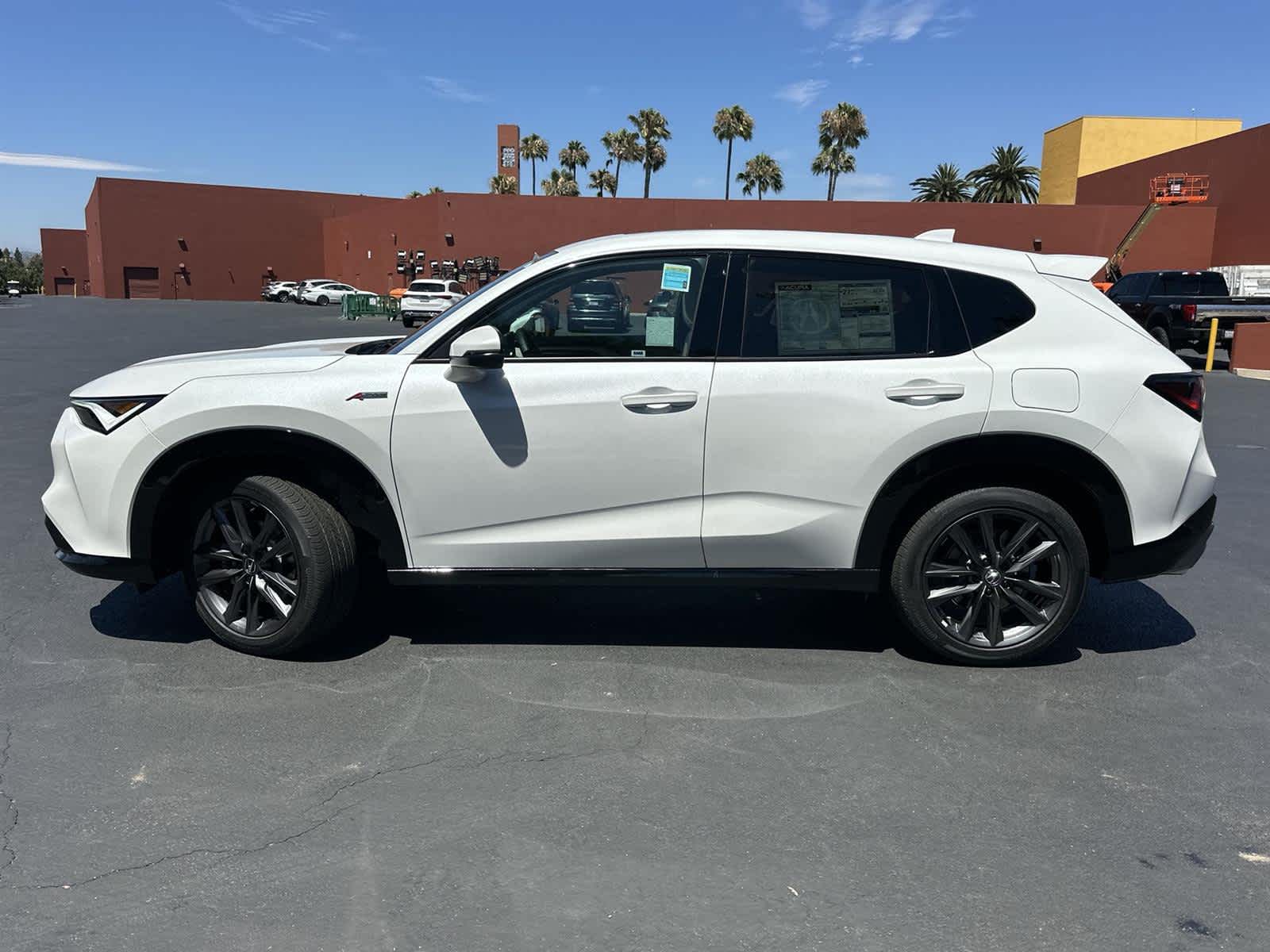 Thumbnail: 2025 Acura ADX - 3