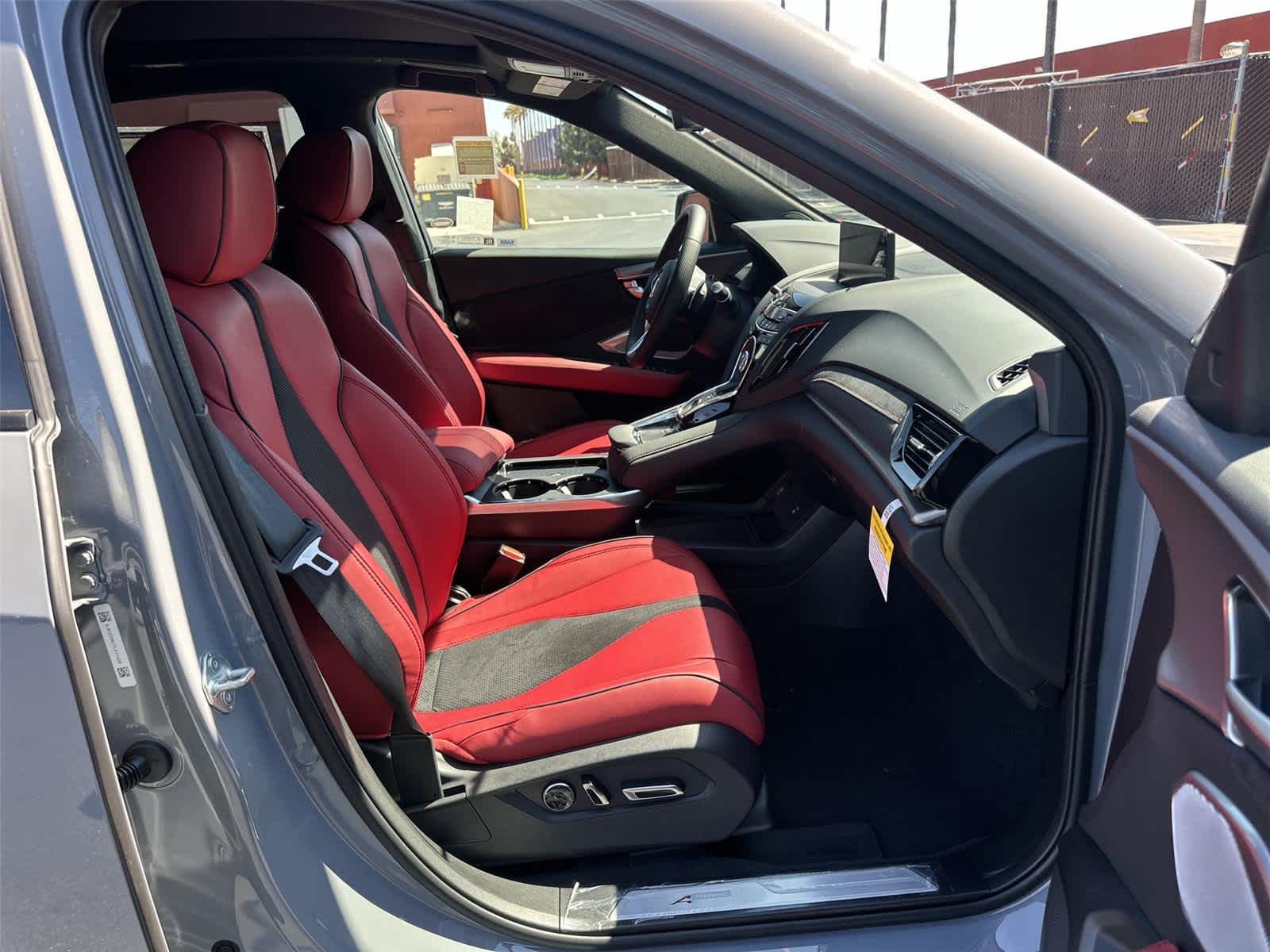 Thumbnail: 2026 Acura RDX - 14