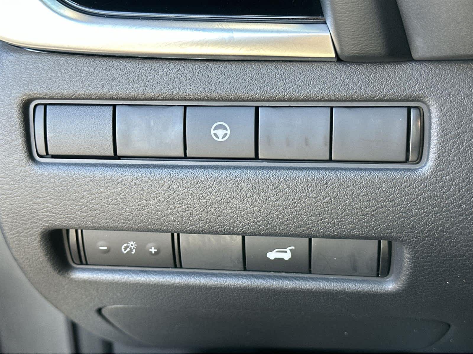 Thumbnail: 2022 Nissan Rogue - 30