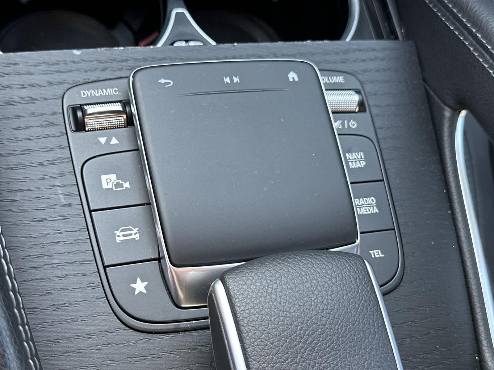 Thumbnail: 2023 Mercedes-Benz GLE - 27