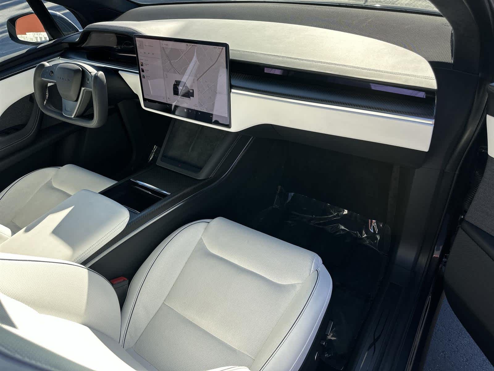 Thumbnail: 2023 Tesla Model X - 12