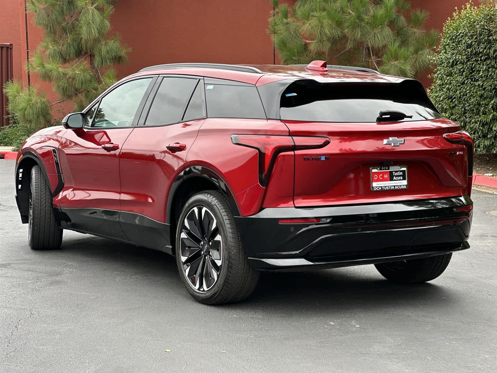Thumbnail: 2024 Chevrolet Blazer EV - 4