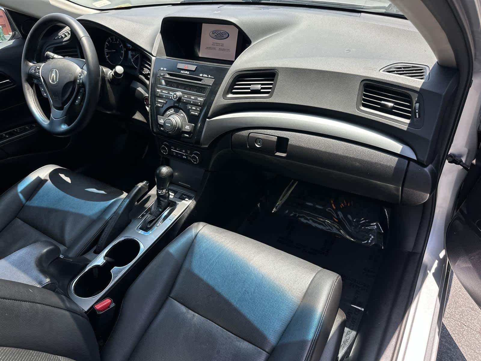 Thumbnail: 2013 Acura ILX - 12