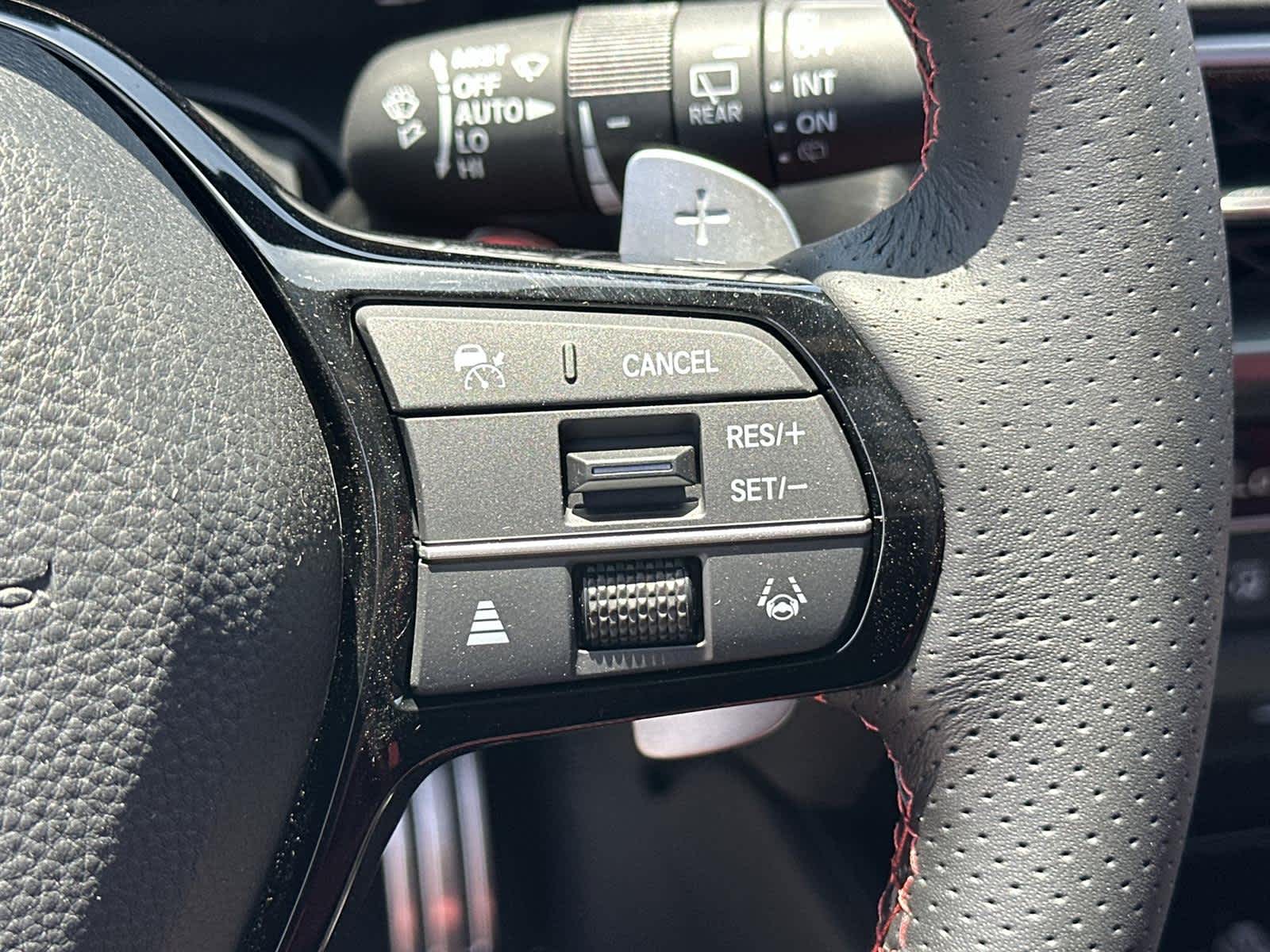 Thumbnail: 2025 Acura ADX - 22