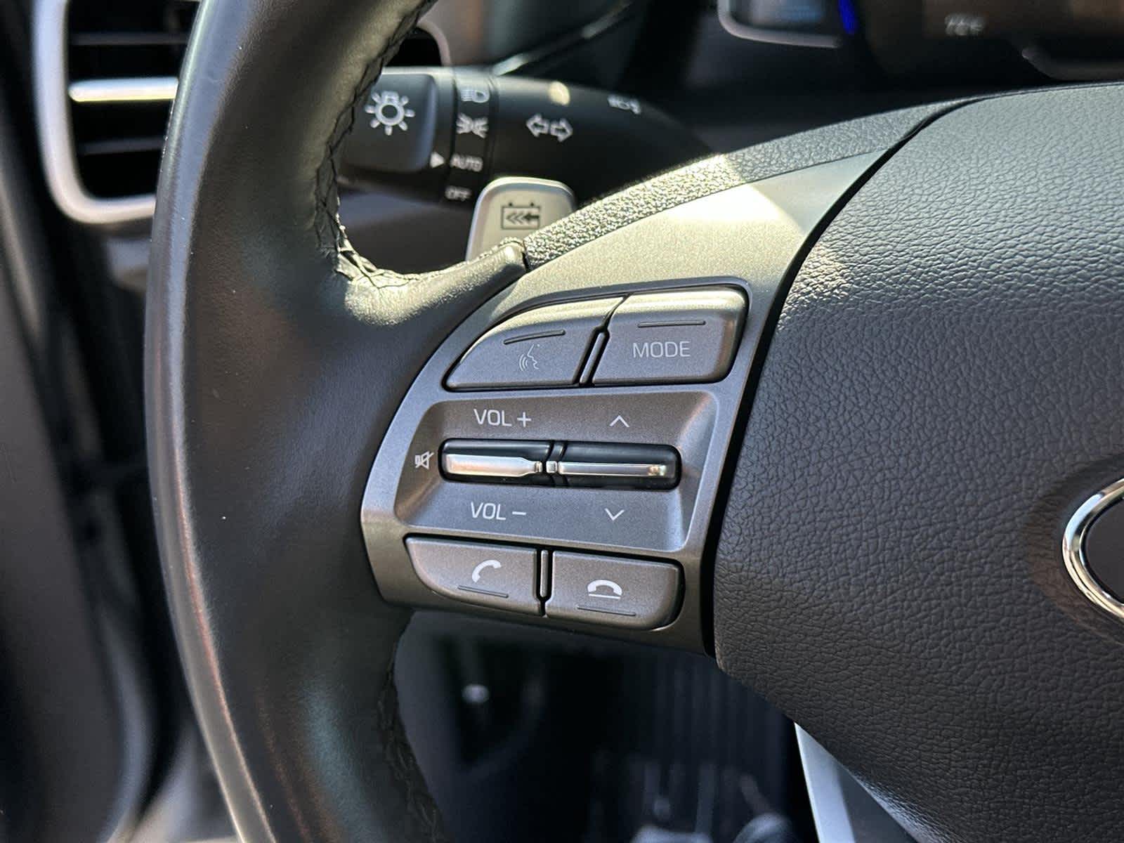 Thumbnail: 2020 Hyundai Ioniq - 24