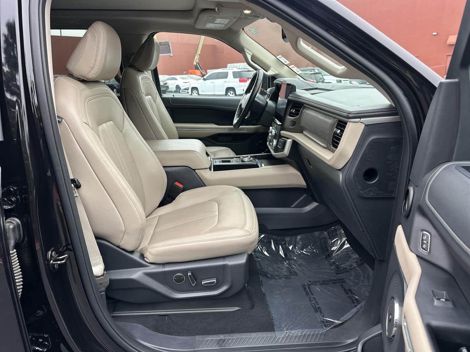 Thumbnail: 2024 Ford Expedition - 14