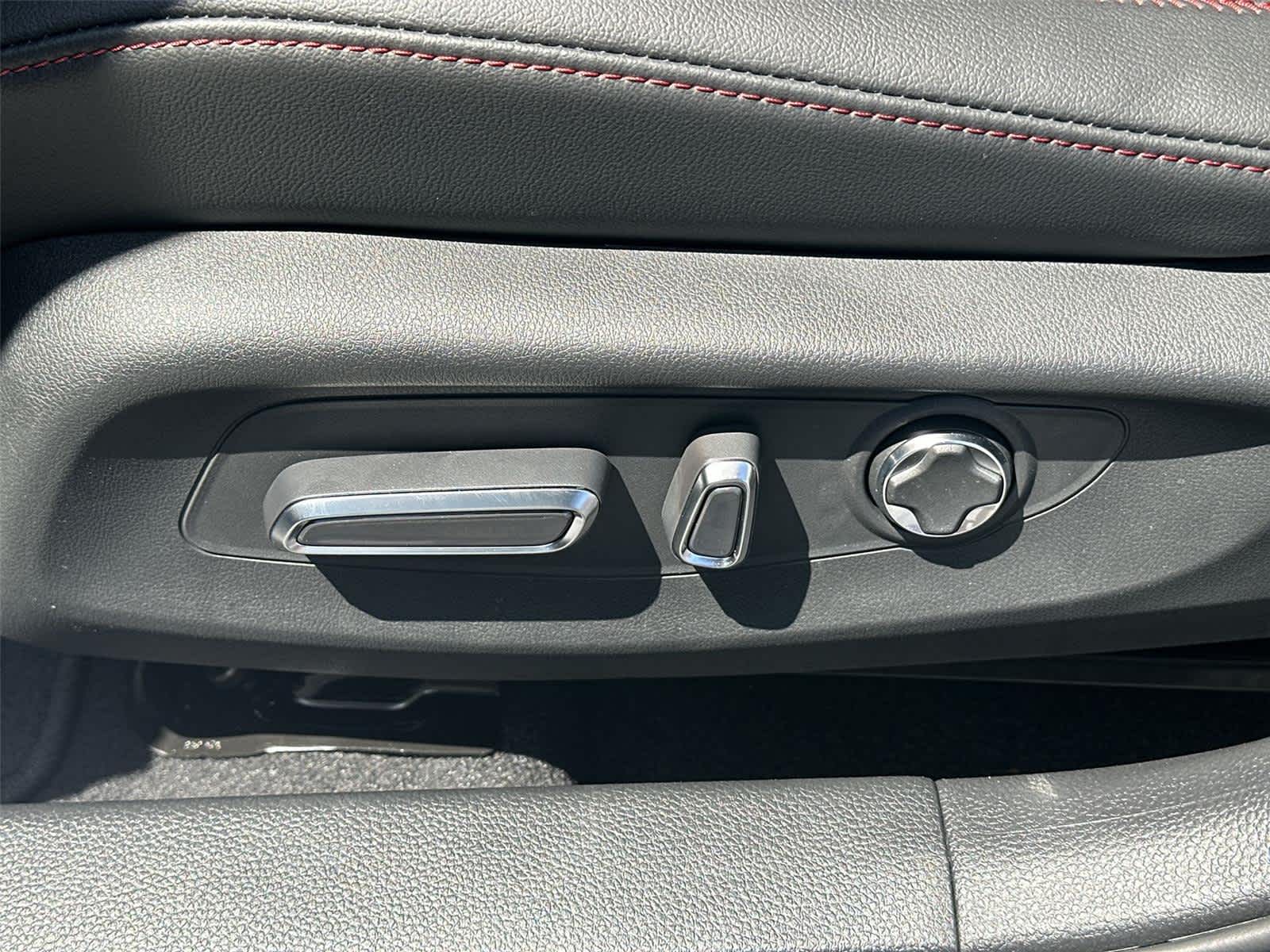 Thumbnail: 2026 Acura Integra - 21