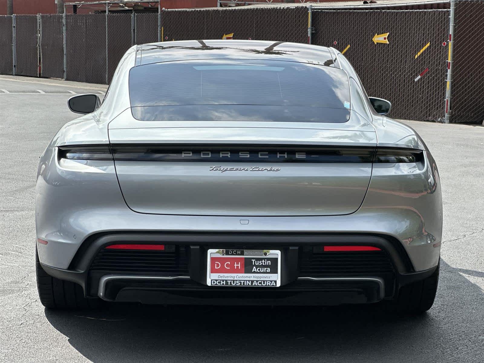 Thumbnail: 2020 Porsche Taycan - 5