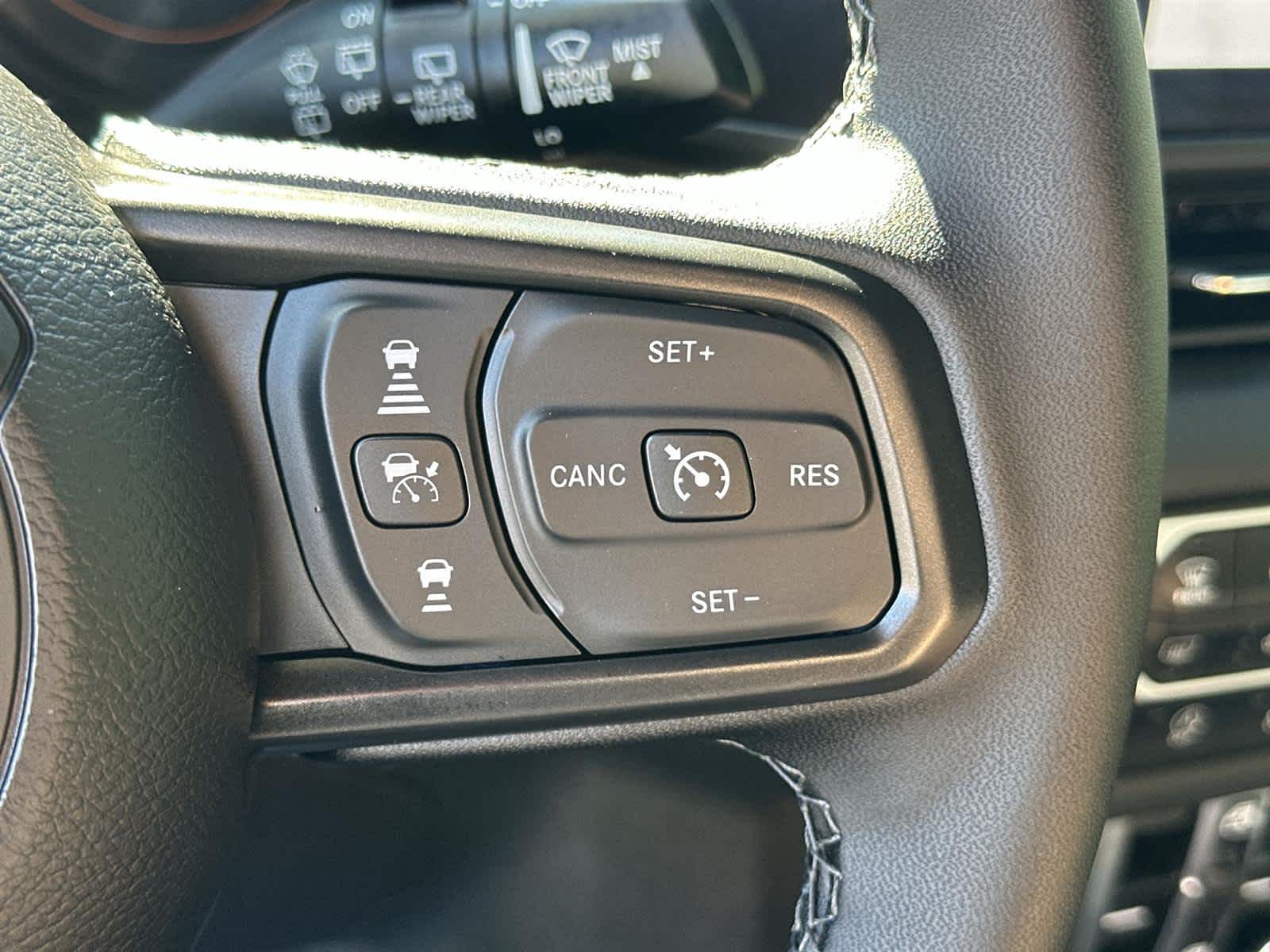 Thumbnail: 2025 Jeep Wrangler - 24