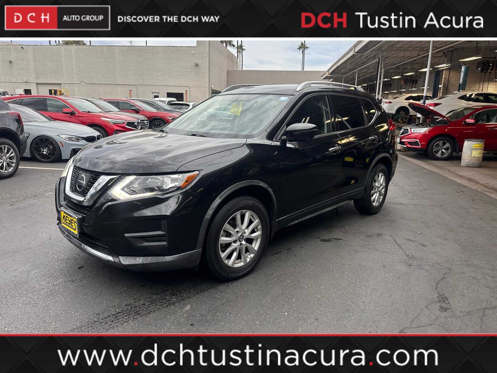 Thumbnail: 2017 Nissan Rogue - 1