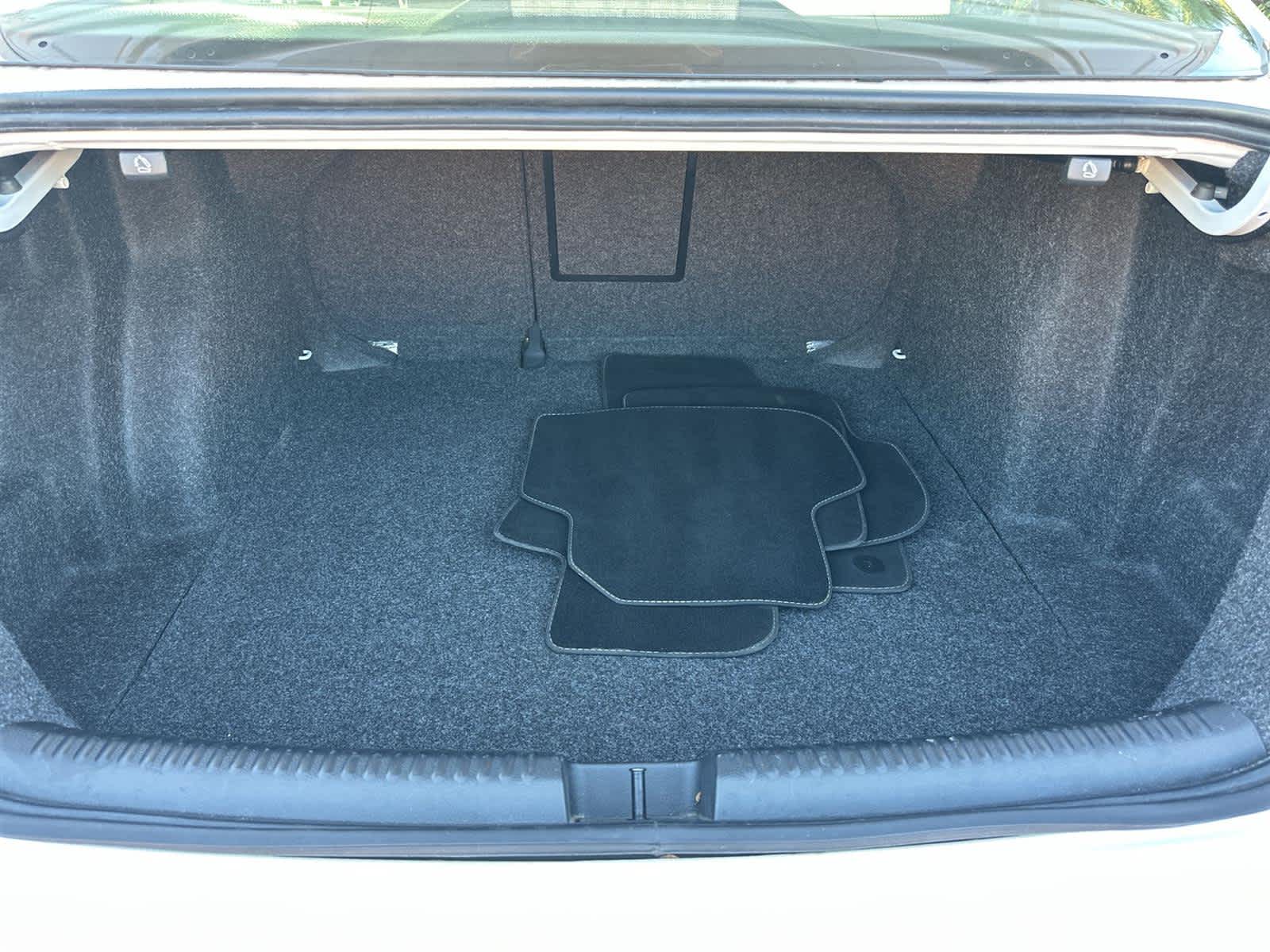 Thumbnail: 2016 Volkswagen Jetta - 20