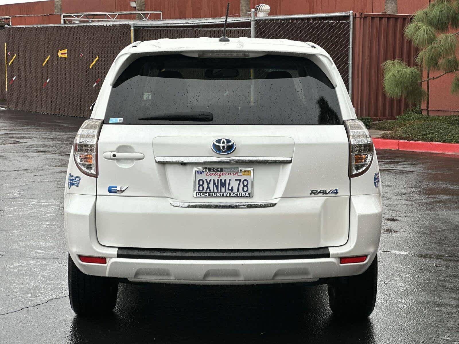 2012 Toyota RAV4 EV 5