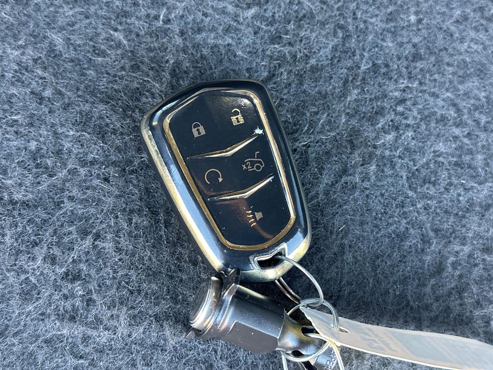 Thumbnail: 2016 Cadillac Escalade - 21