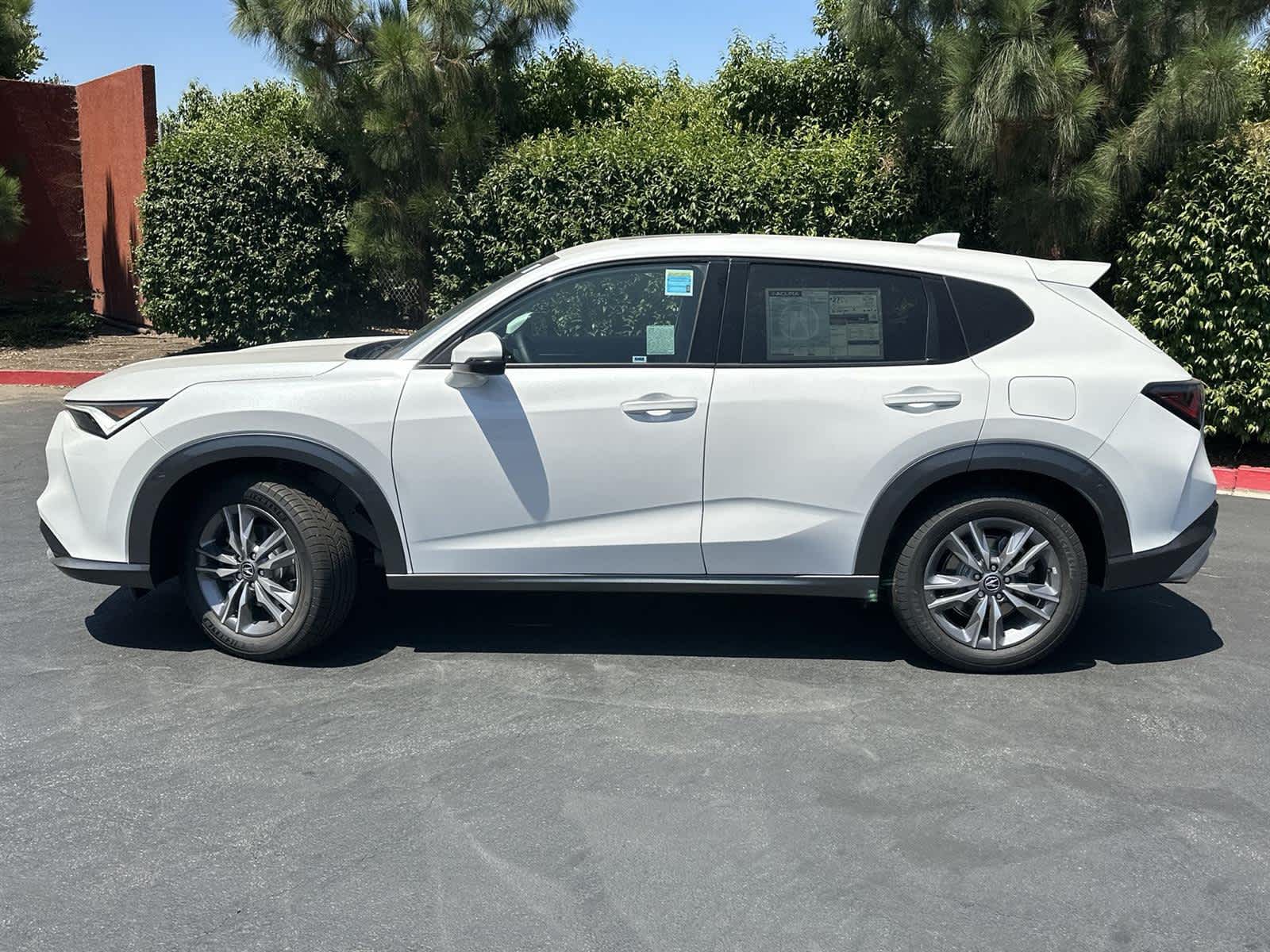 Thumbnail: 2025 Acura ADX - 3