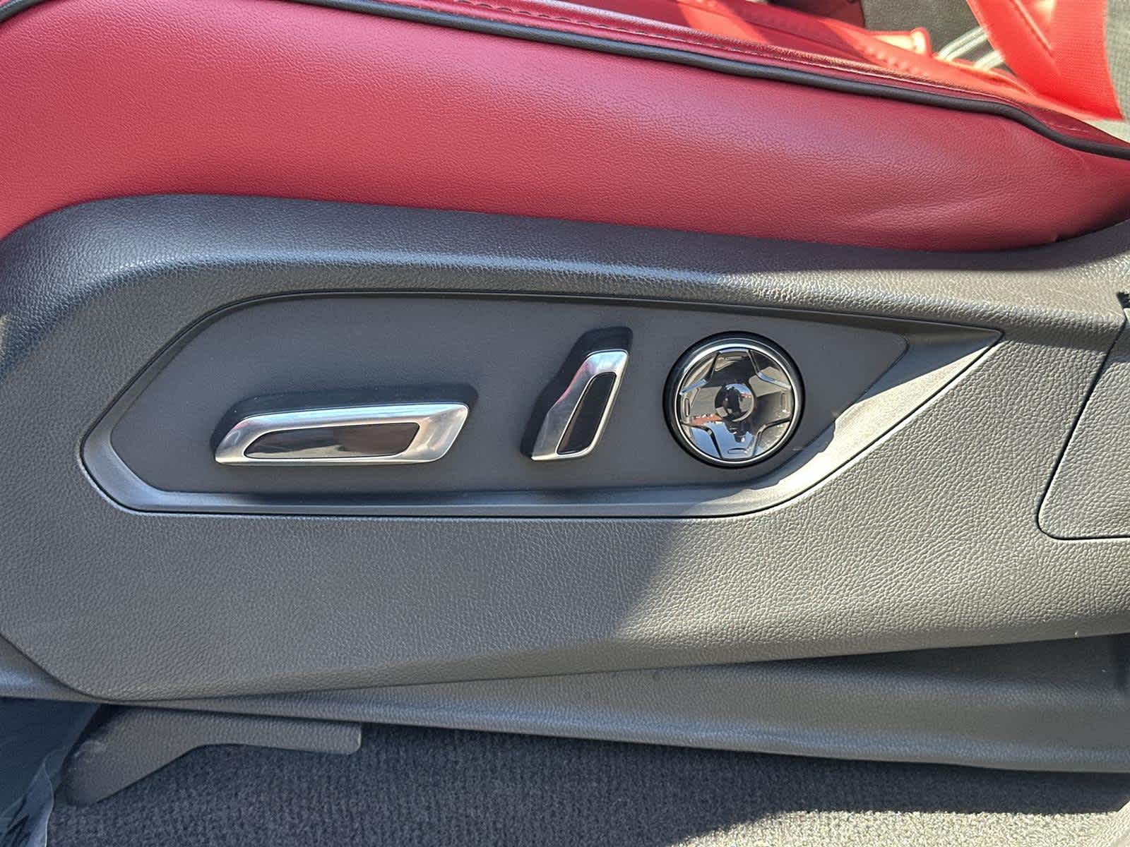 Thumbnail: 2023 Acura MDX - 23