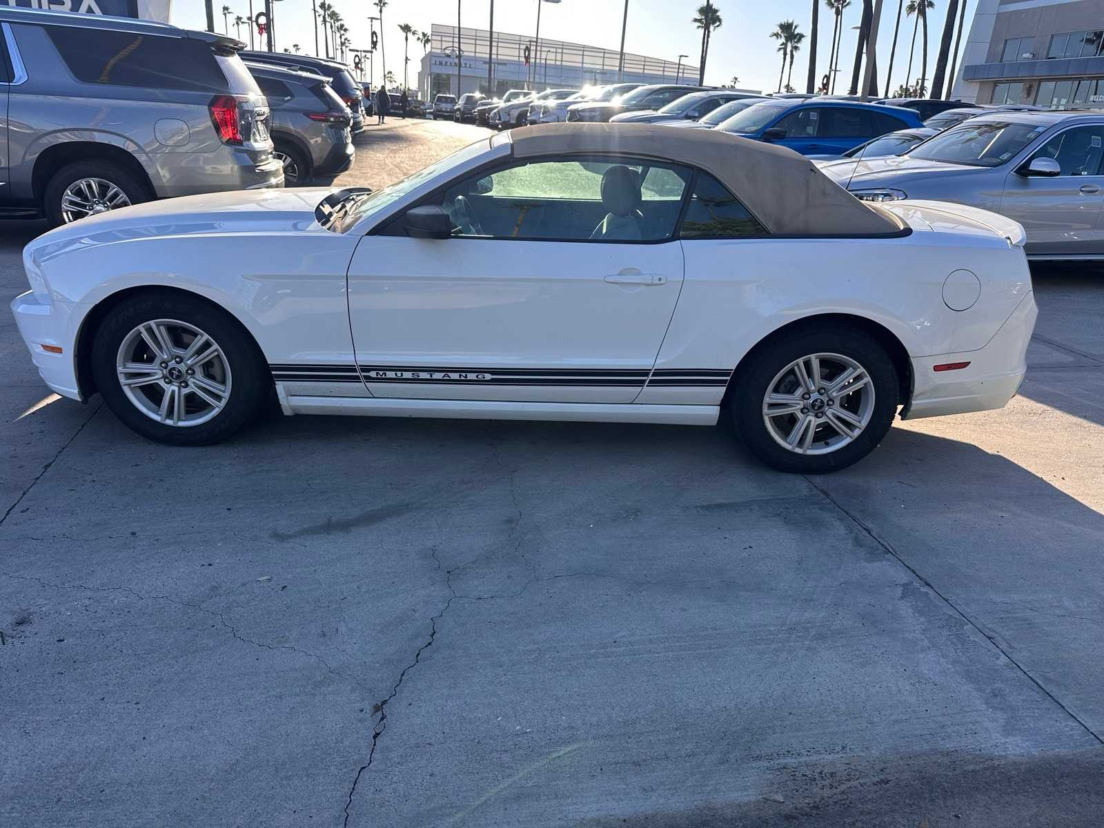 Thumbnail: 2013 Ford Mustang - 2