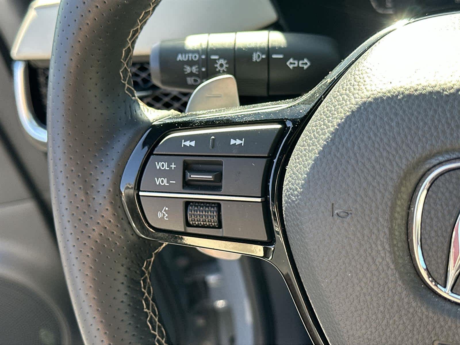 Thumbnail: 2025 Acura ADX - 24