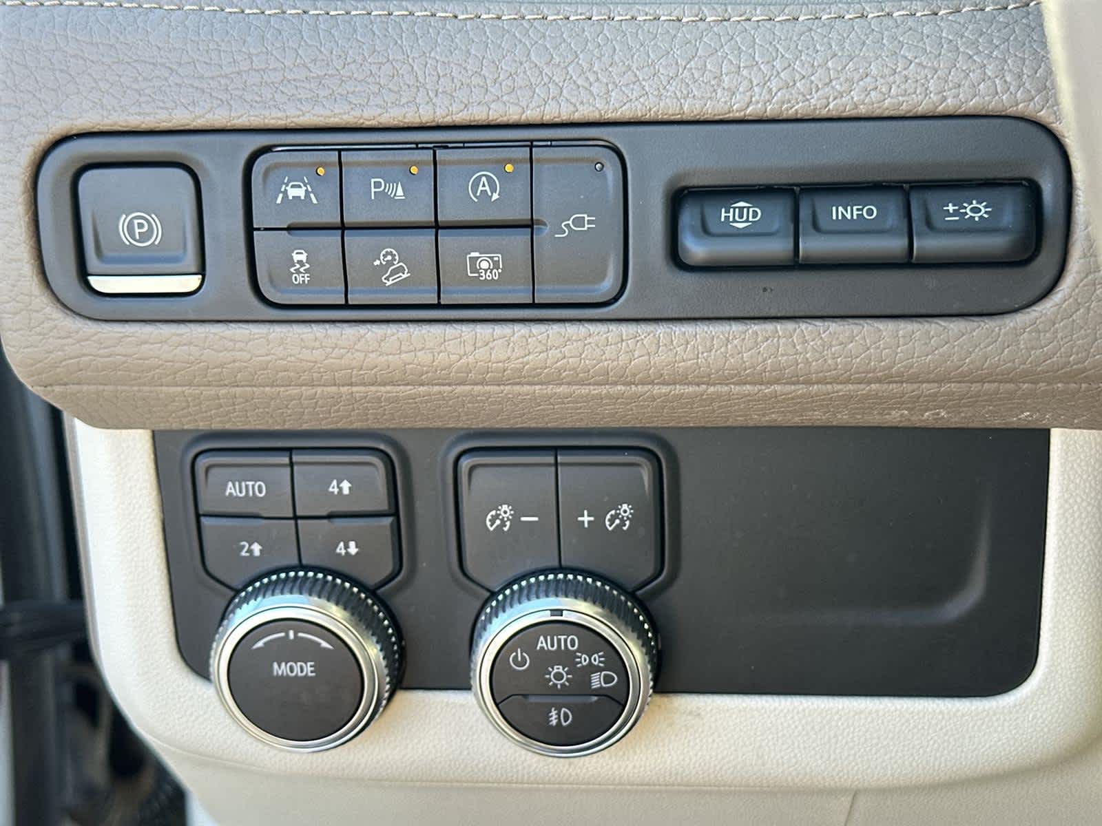 Thumbnail: 2022 GMC Yukon - 29