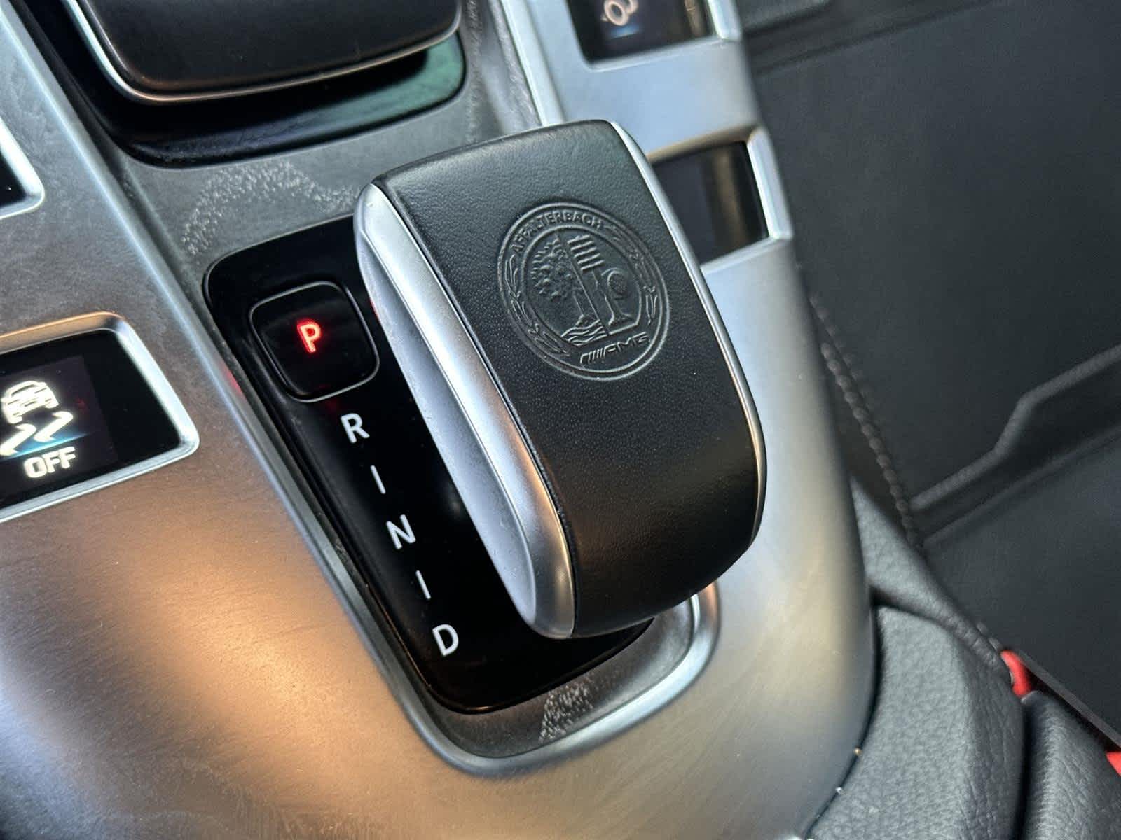 Thumbnail: 2022 Mercedes-Benz AMG GT - 18