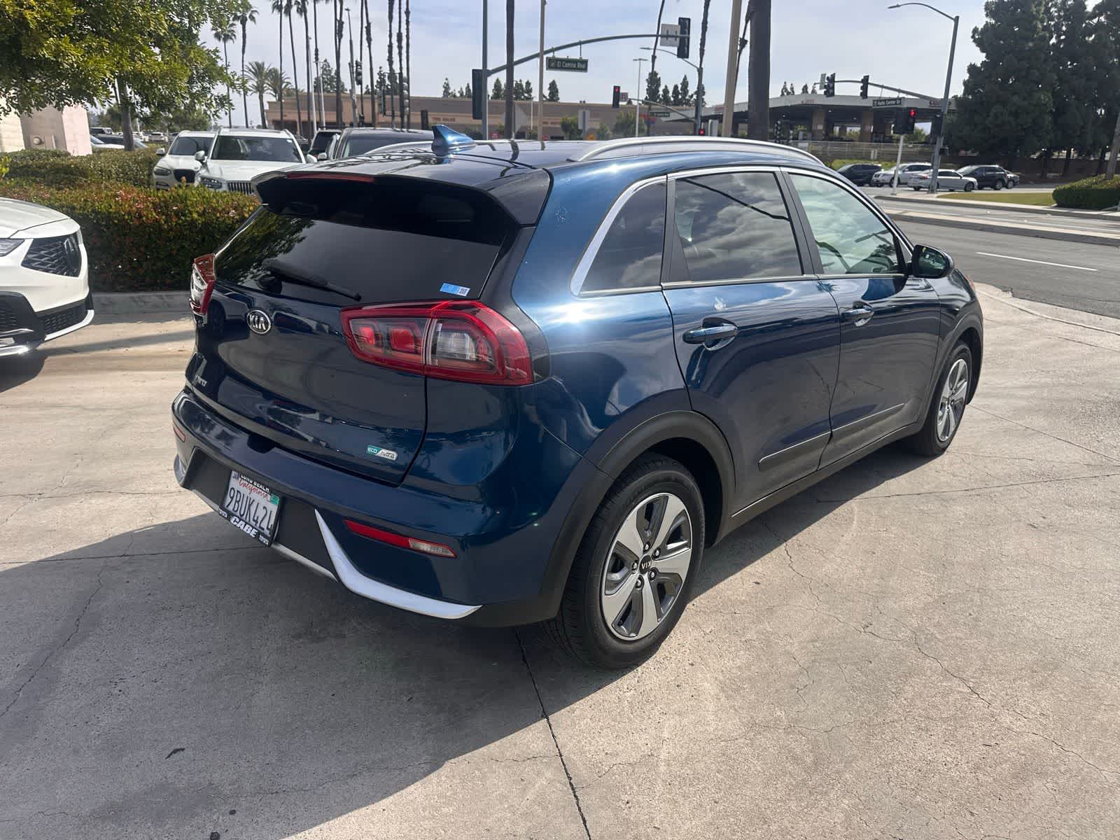 Thumbnail: 2019 Kia Niro - 5