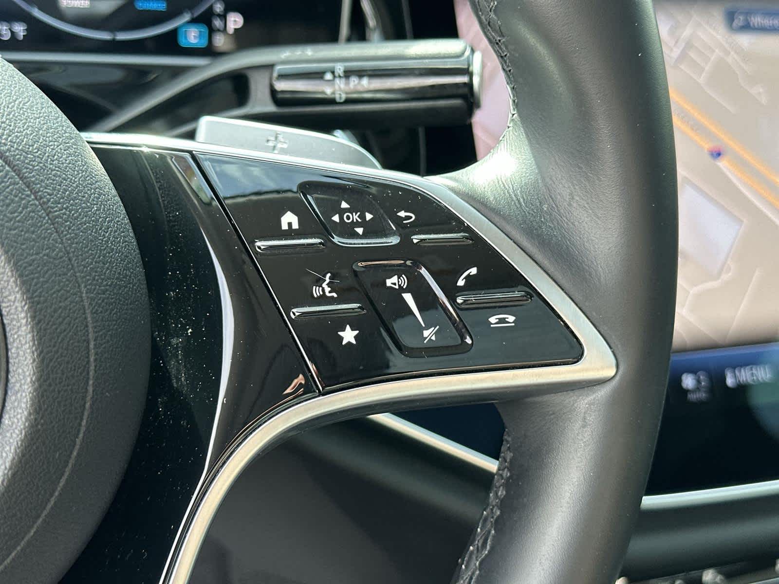 Thumbnail: 2024 Mercedes-Benz E-Class - 25