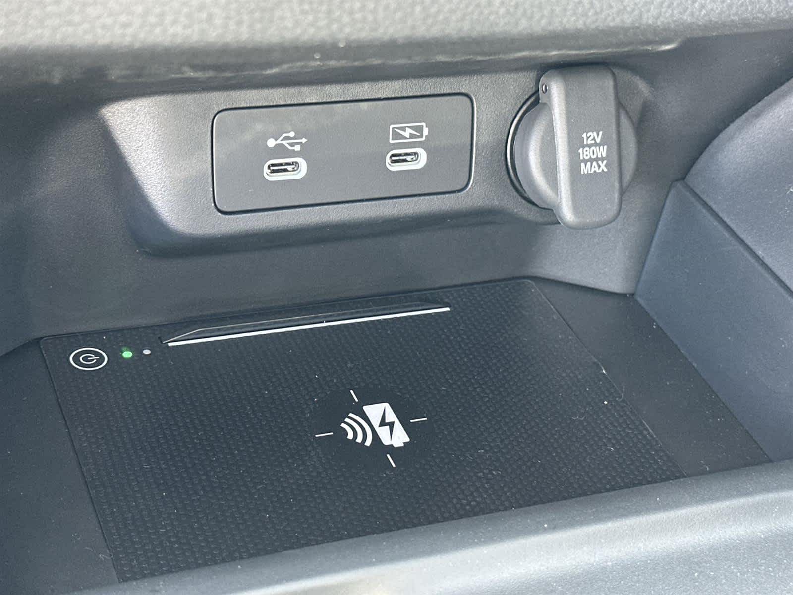 Thumbnail: 2025 Acura ADX - 25