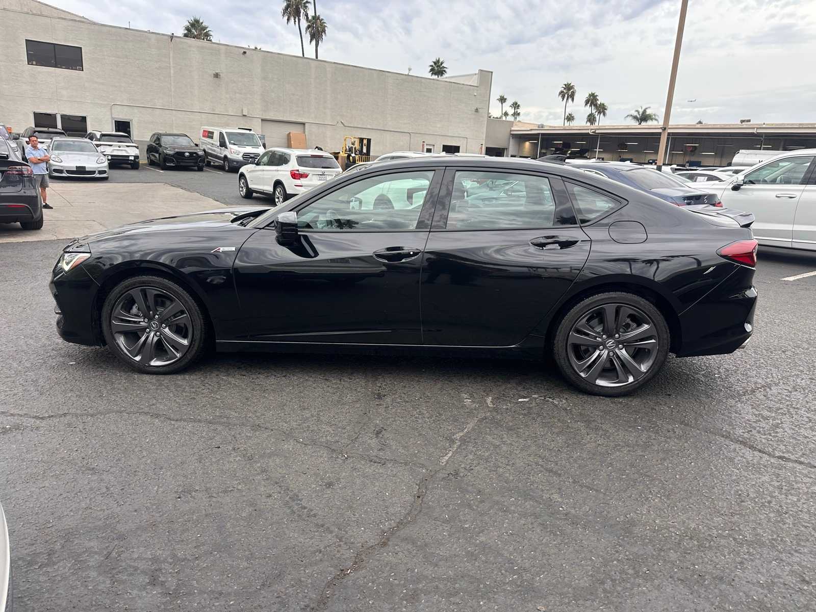Thumbnail: 2022 Acura TLX - 2