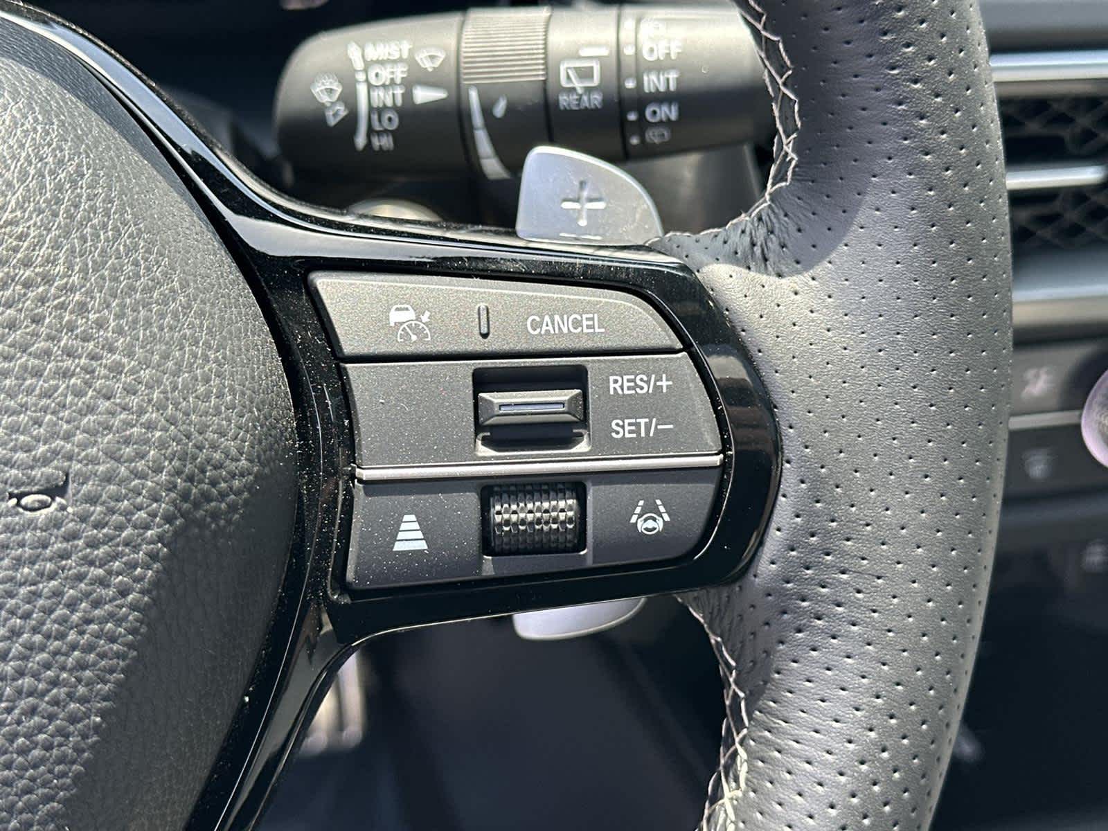 Thumbnail: 2025 Acura ADX - 24