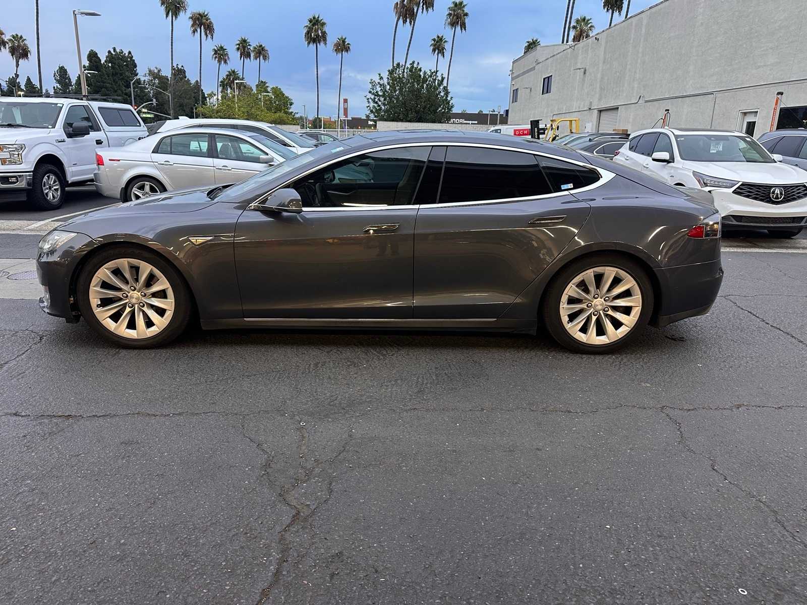 Thumbnail: 2016 Tesla Model S - 2