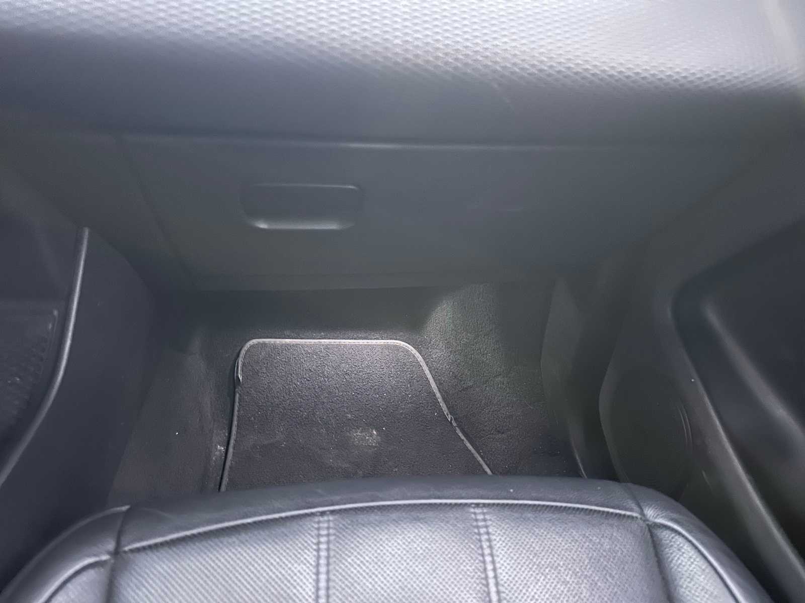 Thumbnail: 2020 Land Rover Range Rover Evoque - 20