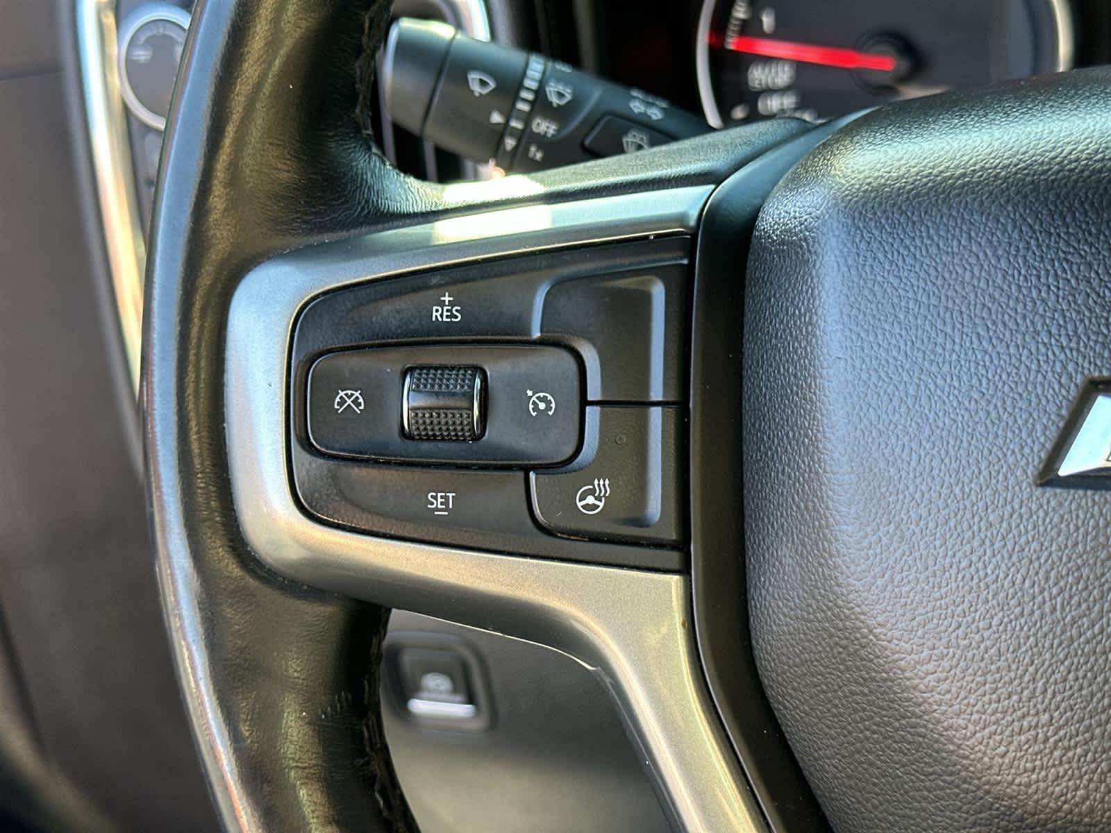 Thumbnail: 2019 Chevrolet Silverado 1500 - 23