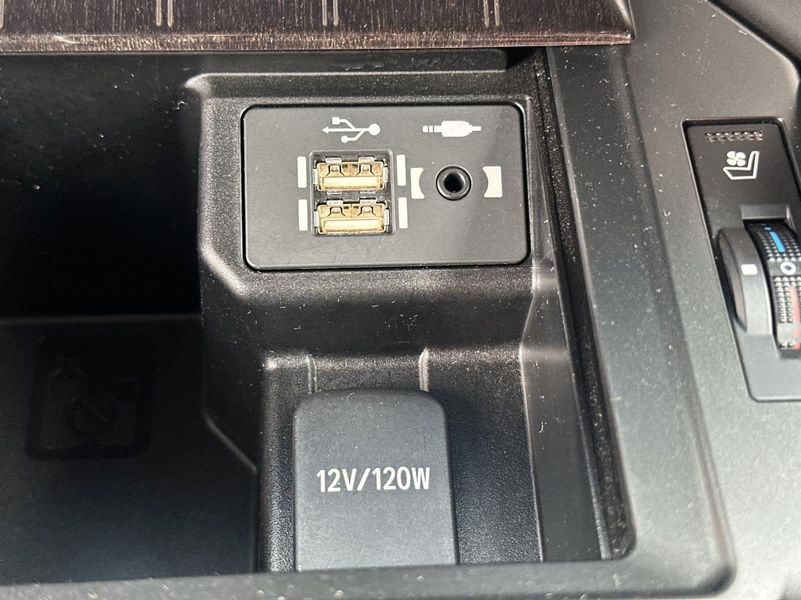 Thumbnail: 2023 Lexus GX - 27